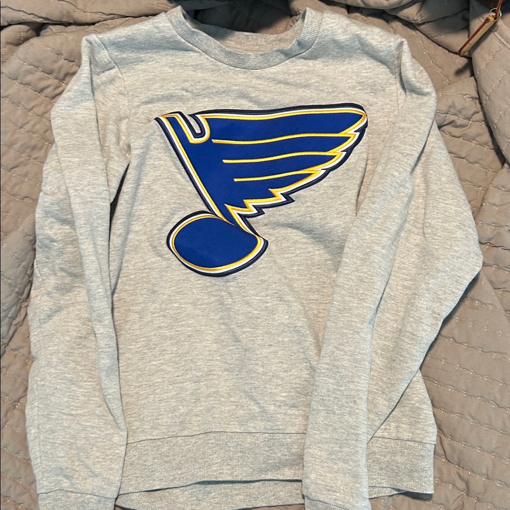 Antigua Gray Crewneck Sweater with Blue and Yellow Design